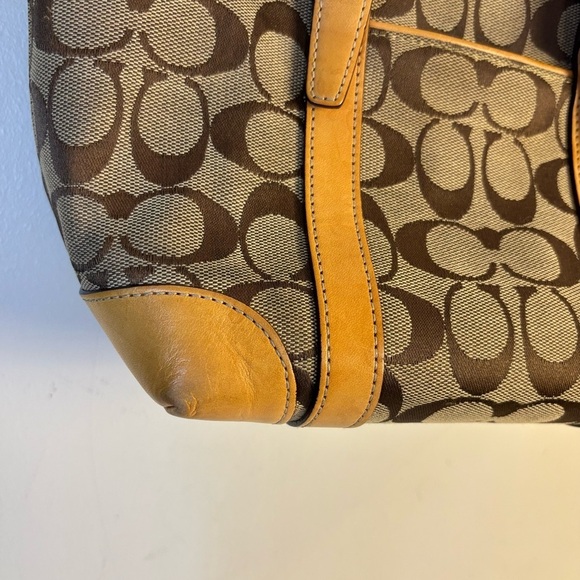Coach Brown & Tan Hamptons Market Mini Signature Tote Bag - Picture 7 of 16